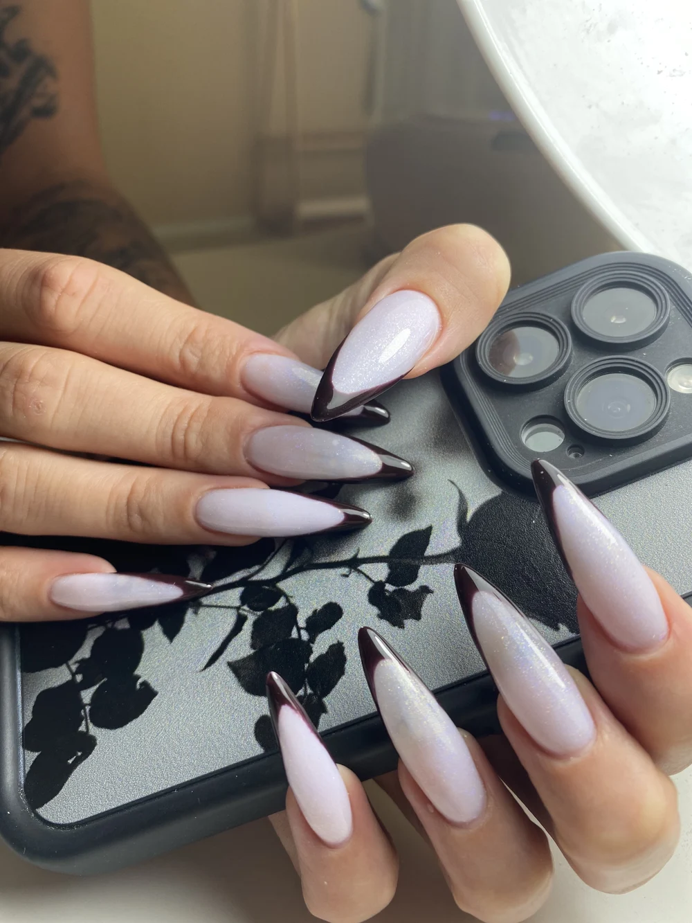 Мастер маникюра и педикюра