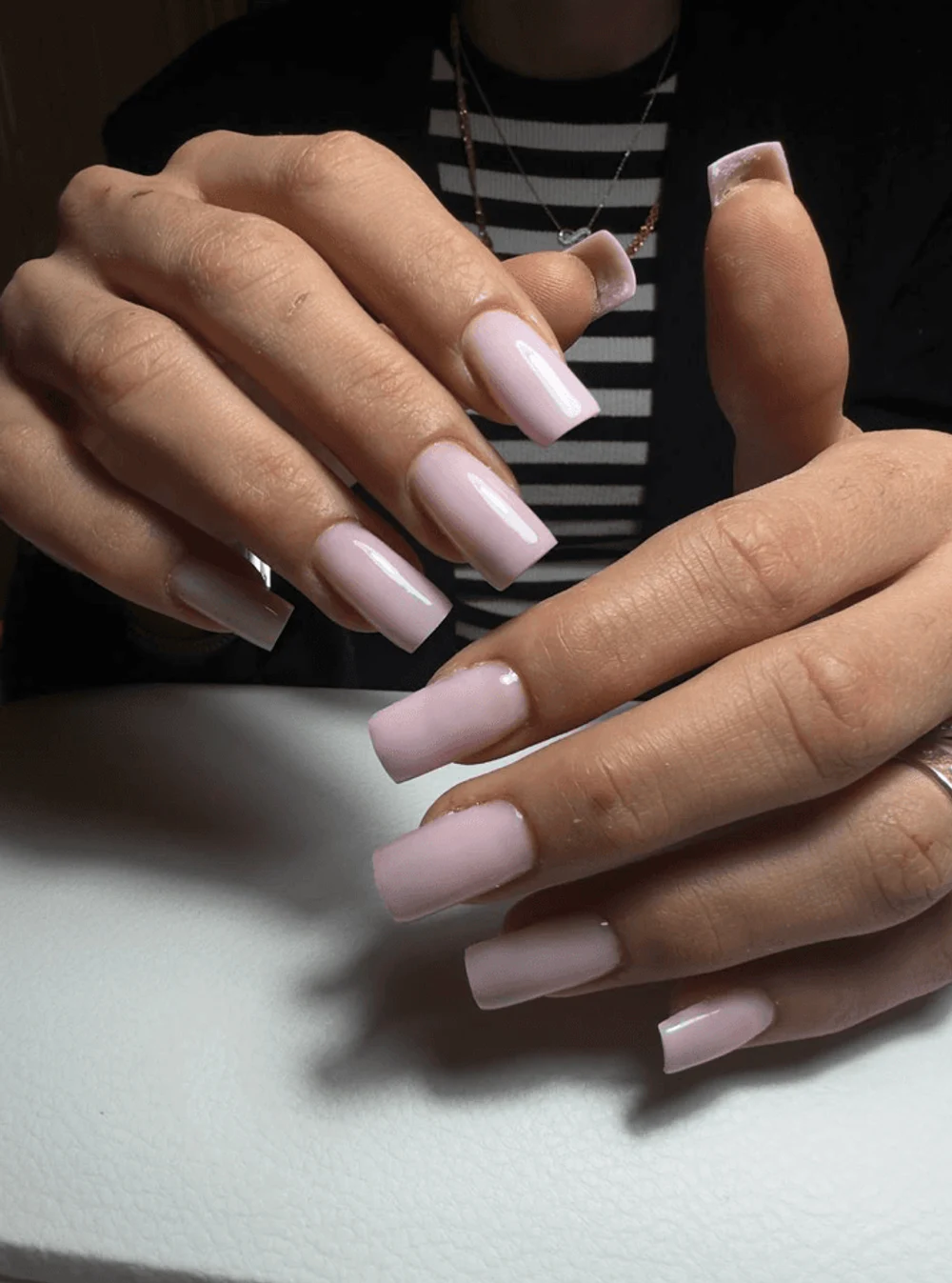 Мастер маникюра