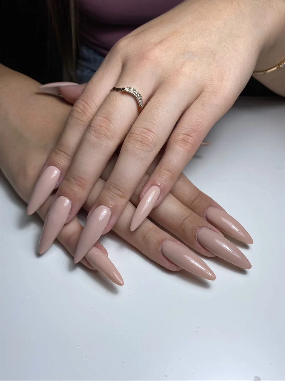 Мастер маникюра и педикюра