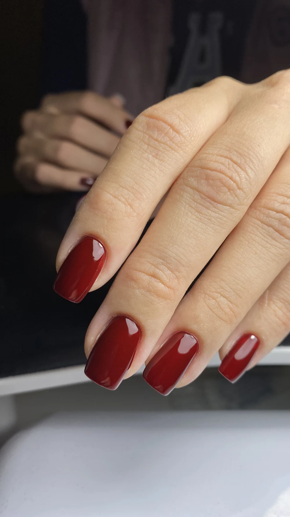 Мастер маникюра и педикюра